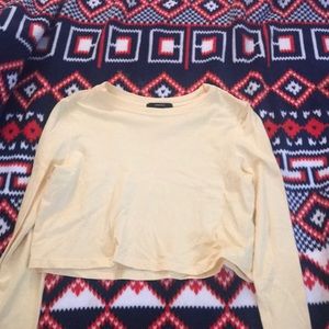 Long sleeve crop top
